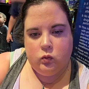 Meet your Posher, Michele